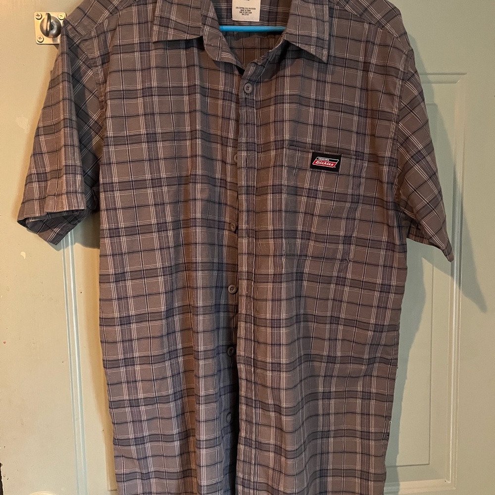 Dickies Men's Gray Plaid Button Down Shirt